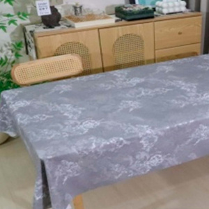 Клеенка столовая на тканевой основе 1,37х20м Радужный Дом РД23892