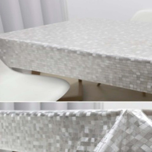 Клеенка столовая без основы 1,37х20м Радужный Дом РД23137