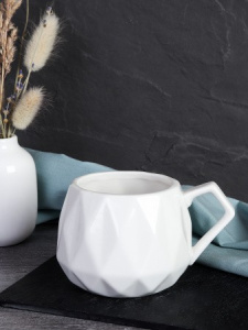 Кружка фарфоровая 250мл Грани белая SW-309/750978