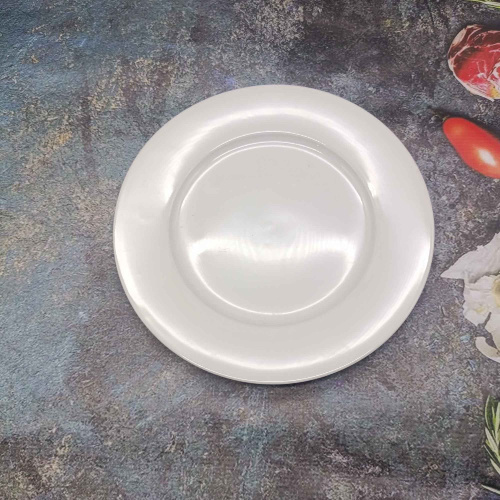 Тарелка фарфоровая мелкая 260мм белый Радужный Дом РД85448