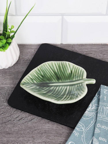 Соусник фарфоровый 140х100х25мм Лист SWR-32/747558