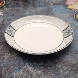 Тарелка фарфоровая мелкая 250мм с узором Мираж Радужный Дом РД84878