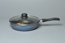 Сковорода алюминиевая с антиприг. покрытием Сатин d-26см со стеклян. крышкой Калитва 67263