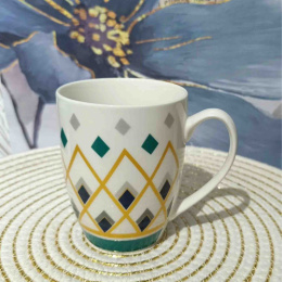 Кружка керамическая 380мл Ромбы Радужный Дом РД83314