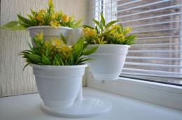 Кашпо пластиковое Каскад Антик из трех горшков на подставке 0,9л d-14,5см, белый 5plast 5PL0392