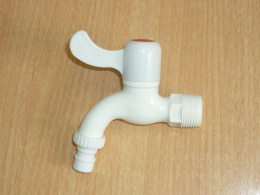 Кран пластиковый 3/4" с носиком без гайки 108-19-185/28-225/64395