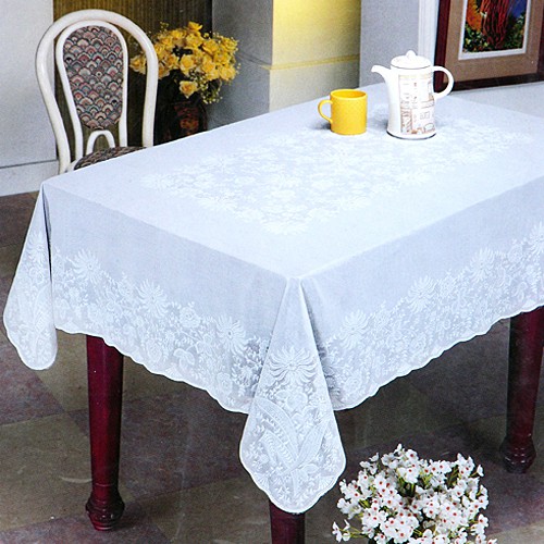 Скатерть виниловая прямоугольная 150х264см, белый Embossed С371