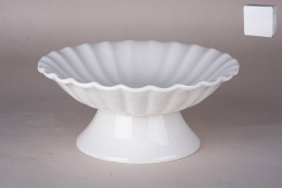 Блюдо фарфоровое на ножке 215х215х100мм, белый, в инд/у Коралл 9021