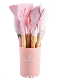 Набор кухонных принадлежностей силиконовый 12 предм. на подставке, деревянные ручки, розовый VBA-142/732672