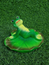 Фигурка садовая из полистоуна Лягушка загорает 15х15х10см ТулаСад 389