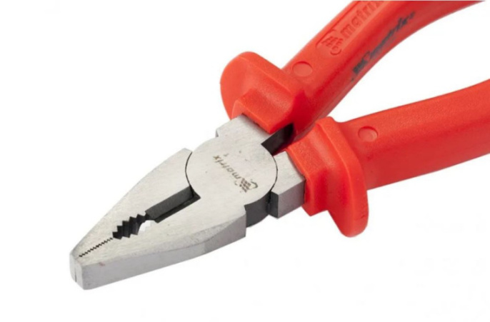 Плоскогубцы 180мм пластиковые ручки, шлифованные, Econom Matrix 16993